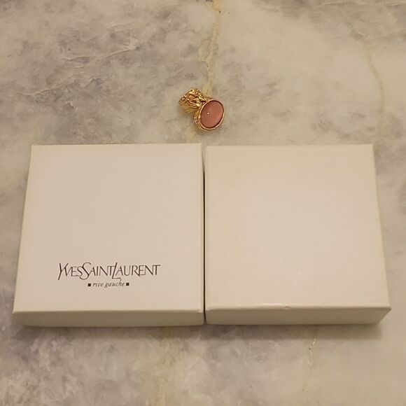 NWT Yves Saint Laurent Sz 4 RARE Pink YSL Arty Cabochon Statement 24KT Gold Ring - Picture 11 of 16